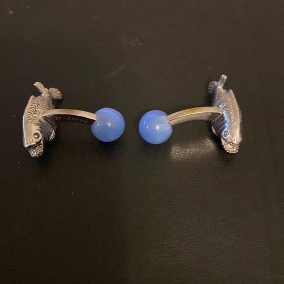 Designer Cuff links. “Piranha” Robert Tateossian of London. - Picture 3 of 4